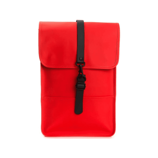 Rains Backpack Mini Tonal Taupe תיק גב עם תא לפטופ 15 עמיד במים.